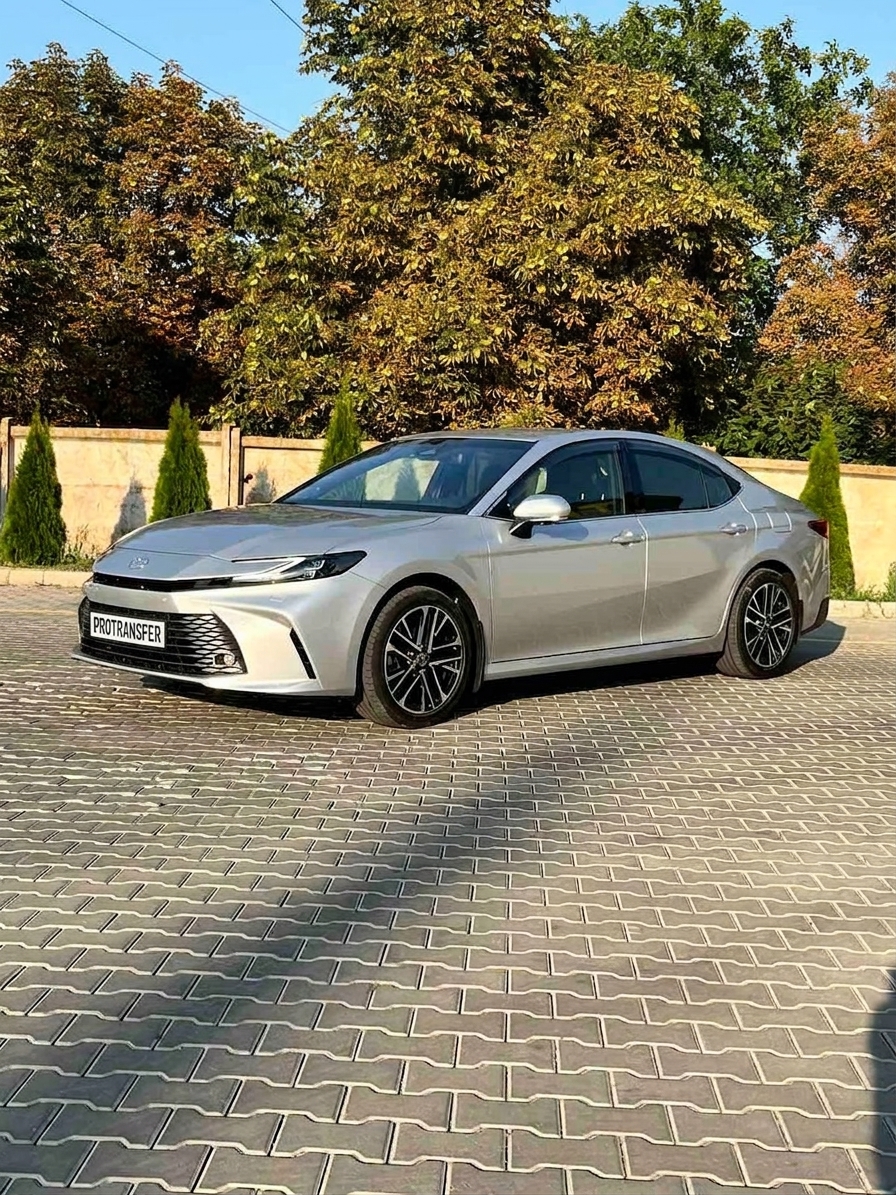 Toyota Camry Hybrid